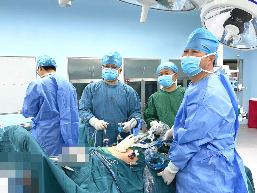 北京大学第三医院延安分院（延安市中医医院）为多例患者开展完全腹腔镜/荧光腹腔镜胃肠道肿瘤根治术