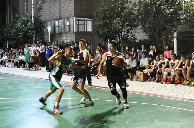 广西壮族自治区人民医院 2022 年职工篮球比赛圆满落幕