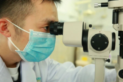 合江县人民医院眼耳鼻喉科医生宋潇宇：用专业和温情，守护患者的健康