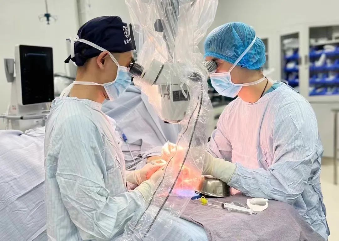 贵黔国际医院骨科成功实施贵州首例踇甲瓣移植再造拇指术