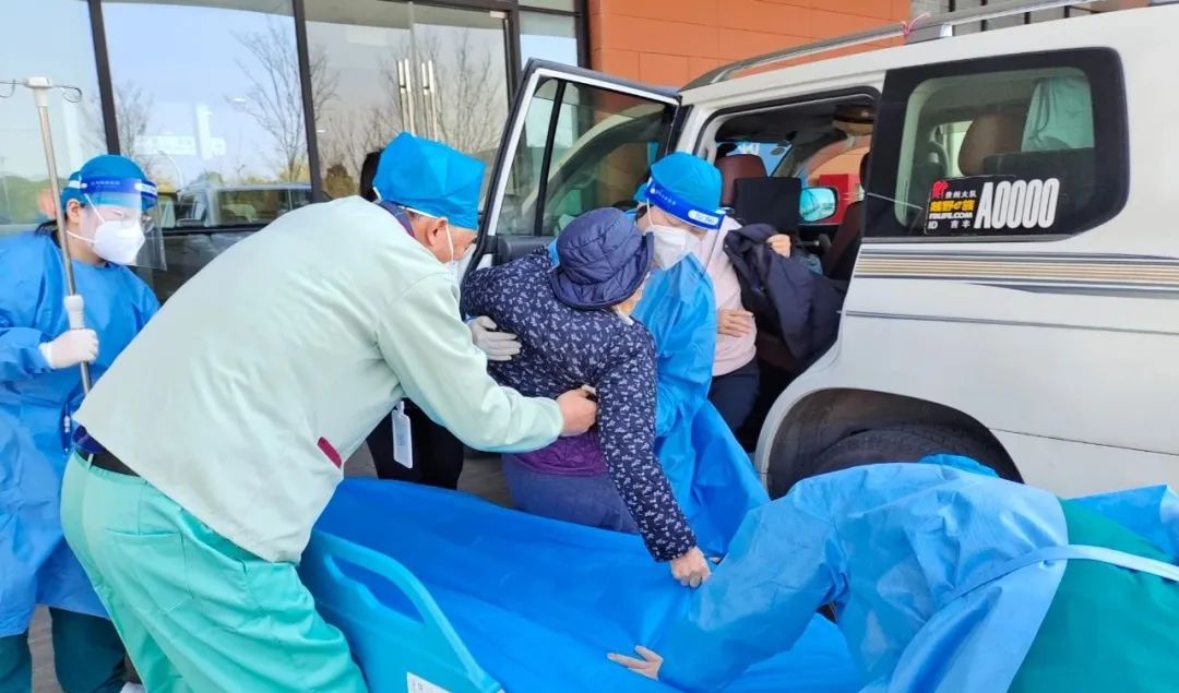 苏州京东方医院急诊医学科：能挺住 就接着干