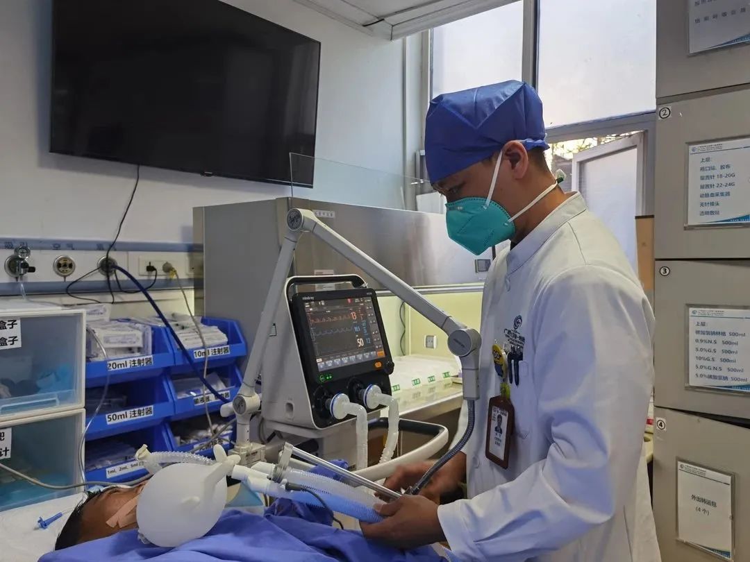 致敬疫情之下广西医科大学一附院人的坚守:你们工作的样子,最美!