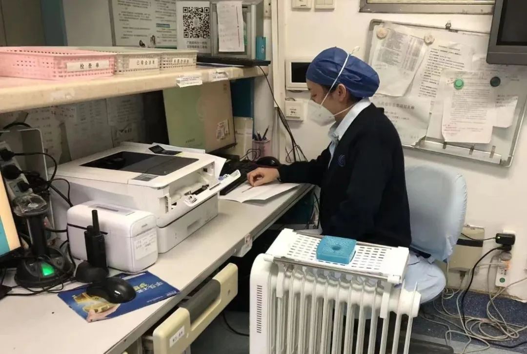 致敬疫情之下广西医科大学一附院人的坚守:你们工作的样子,最美!