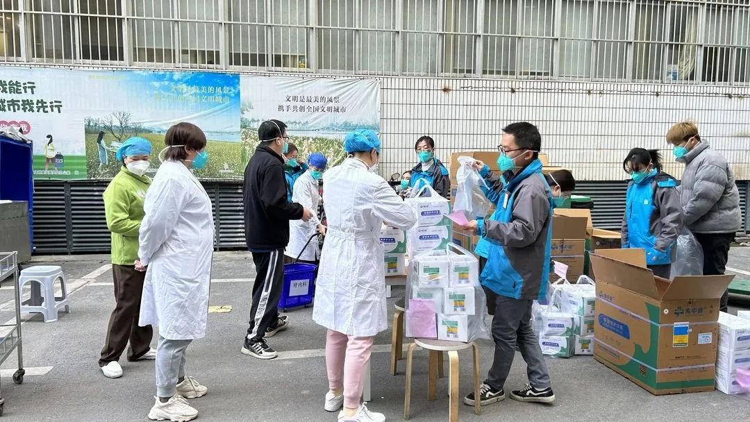 致敬疫情之下广西医科大学一附院人的坚守:你们工作的样子,最美!