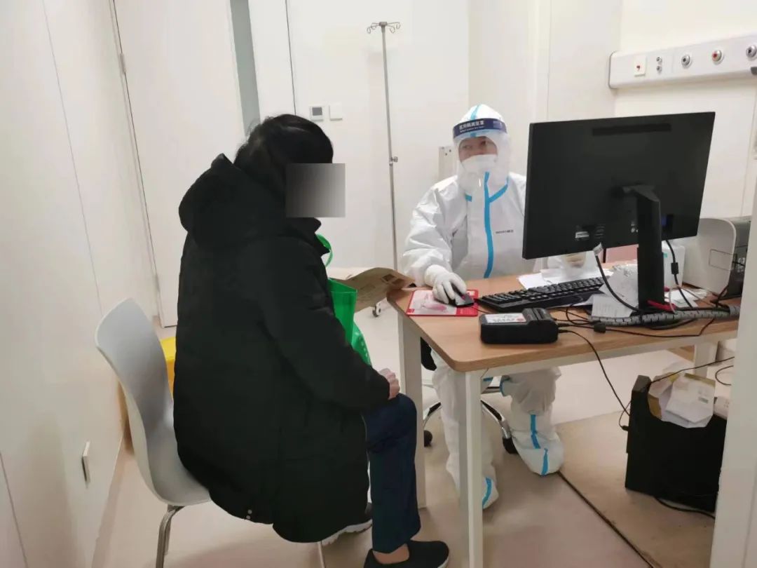 发热门诊：特殊时期，做患者的「铠甲」！传递有温度的医疗！