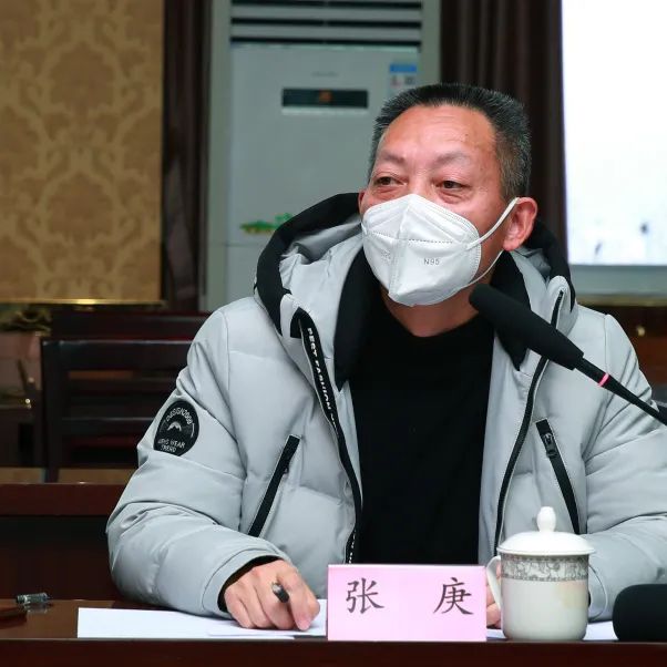 合江县人民医院召开 2022 年度社会监督员座谈会
