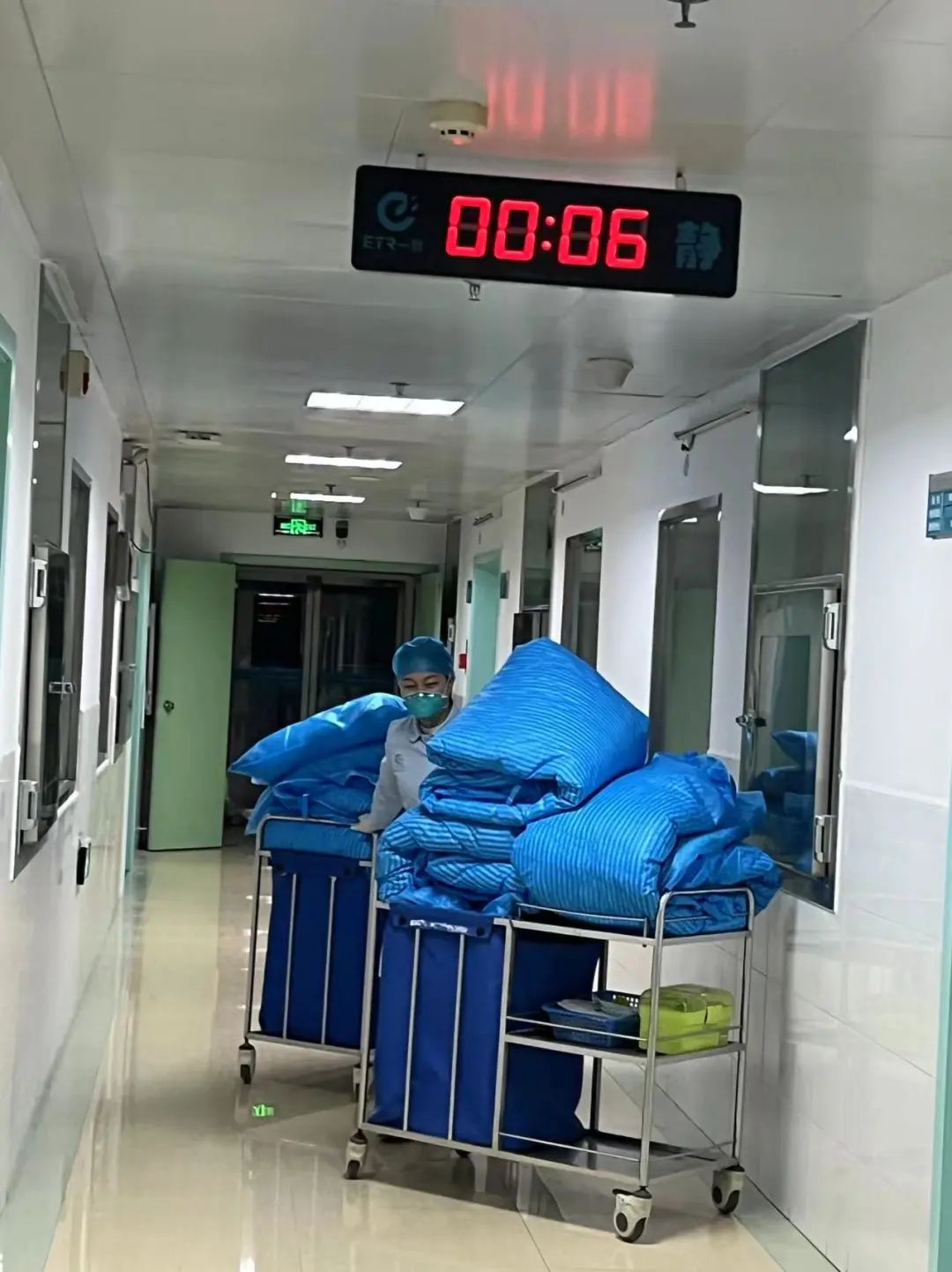 湘潭市中心医院公卫中心：抗疫一线最美的坚守者