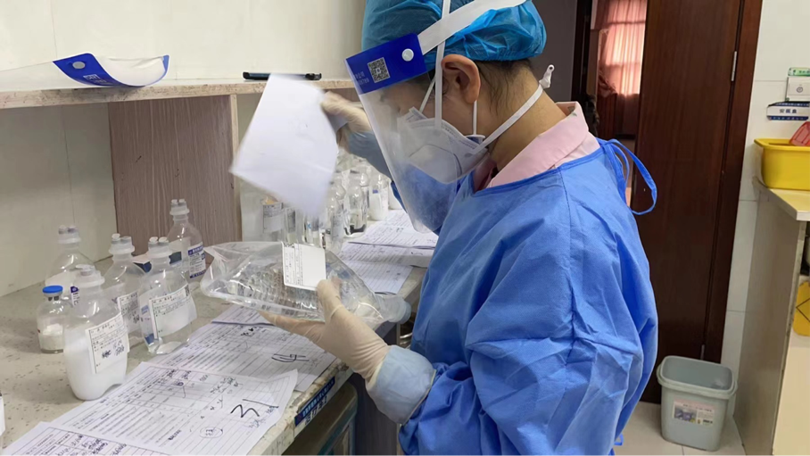 九江市第一人民医院总院肝胆泌尿介入科托起希望之灯