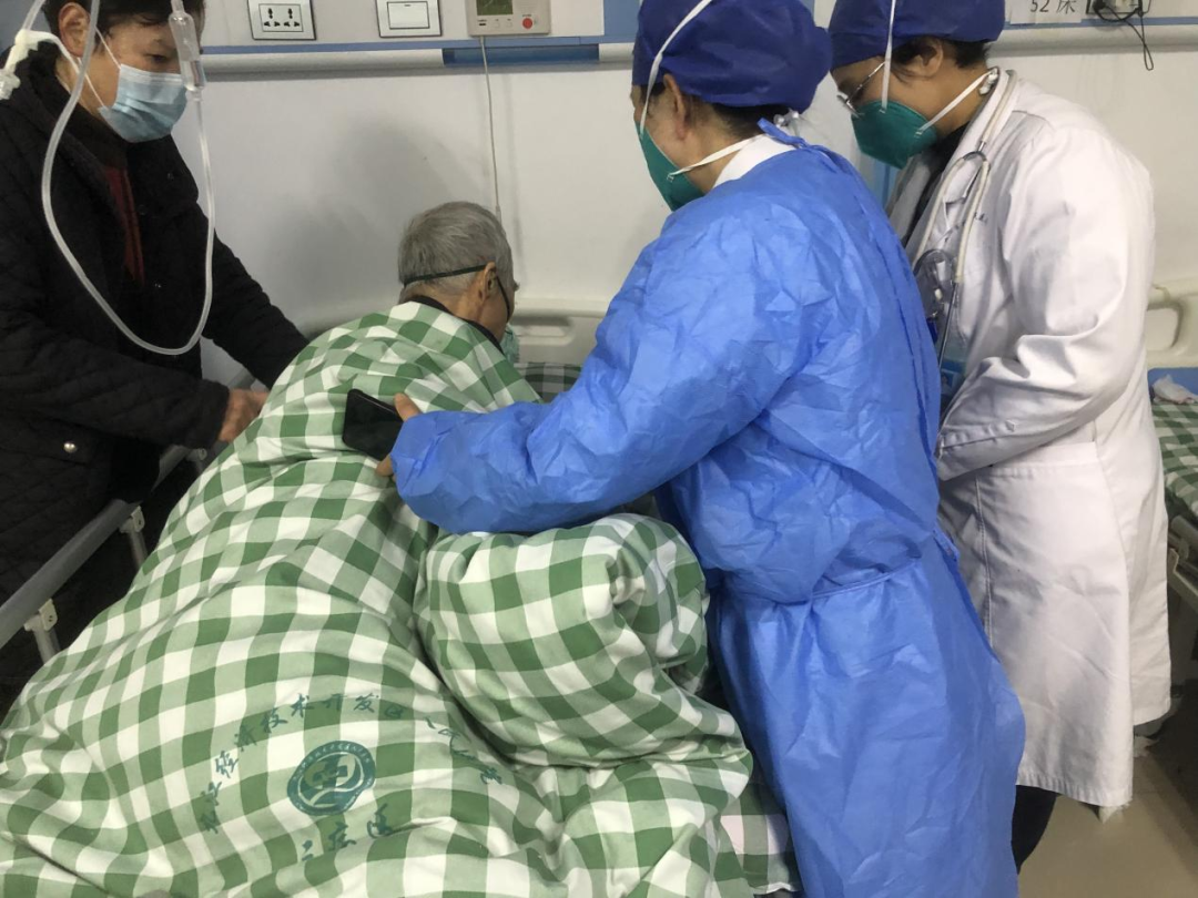 九江市第一人民医院中西医结合风湿科：大力推广俯卧位通气帮助患者