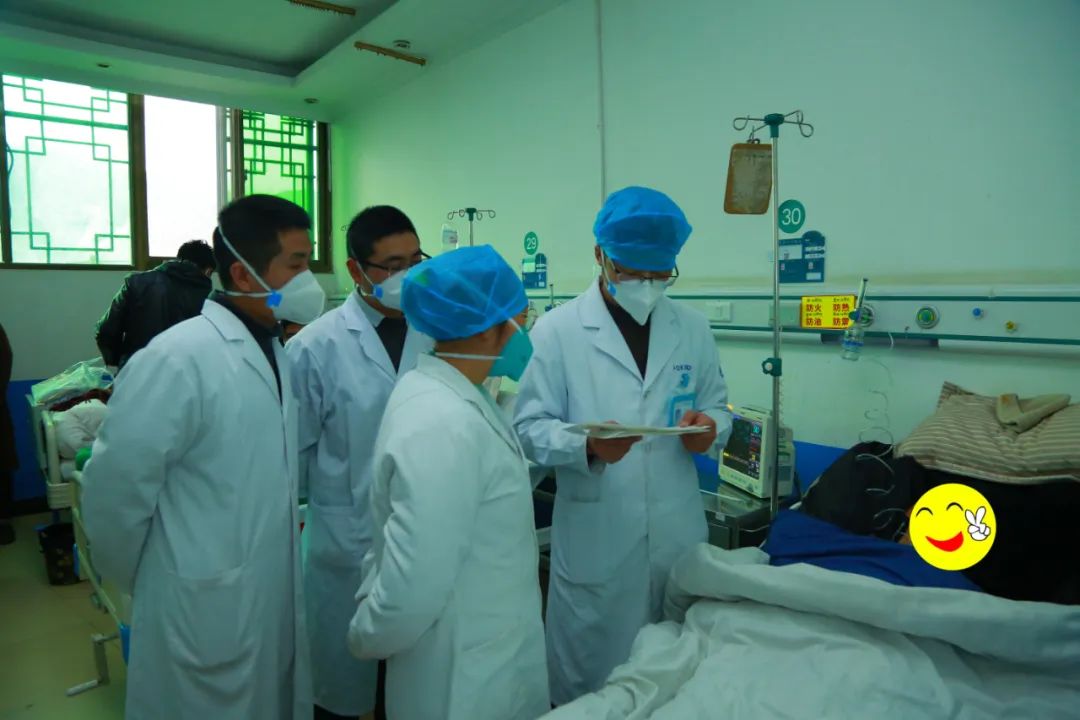 有一种「天爱」叫病人照顾患者 ——向轻伤不下火线的天使致敬