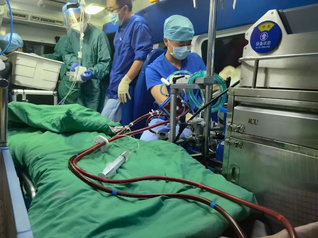 重症医学科：「这是最后一关了，虽然很难，但一定要闯过去」