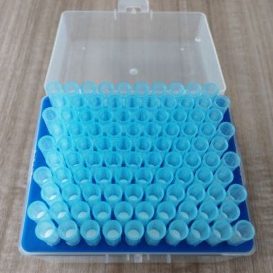 盒装滤芯移液器吸头，PP材质，50-1250μl, 蓝色 ,无酶，无热源，灭菌