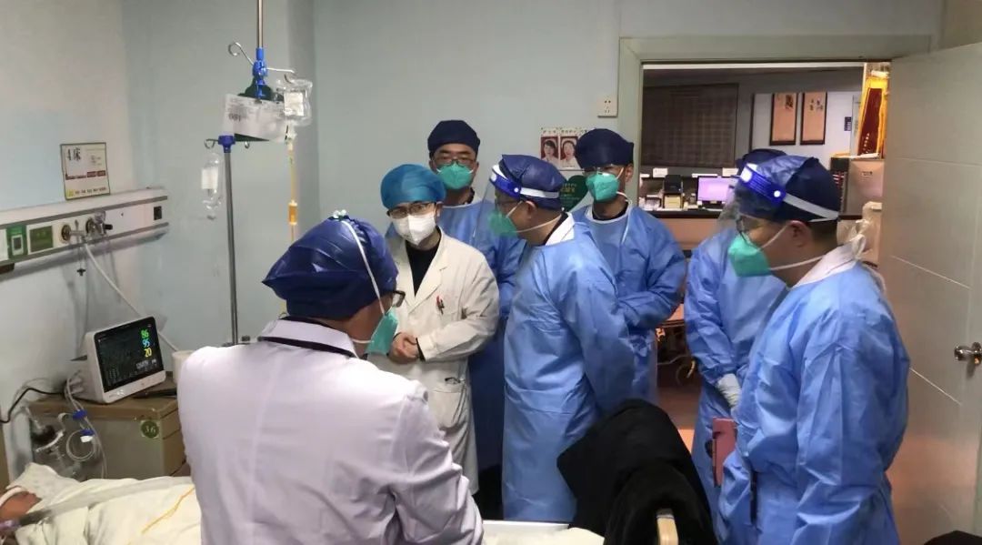 寒冬里的坚守：荆门市中医医院重症医学二病区战「疫」侧记