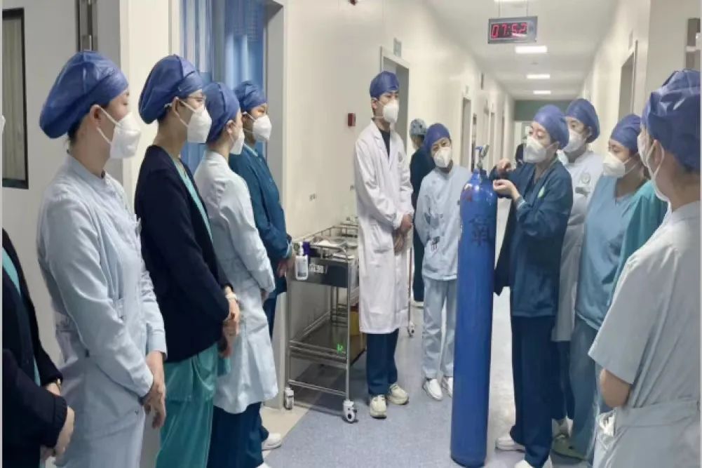 大考炼真金！西安大兴医院 ICU3 科救治 123 名危重患者，平均年龄 79 岁