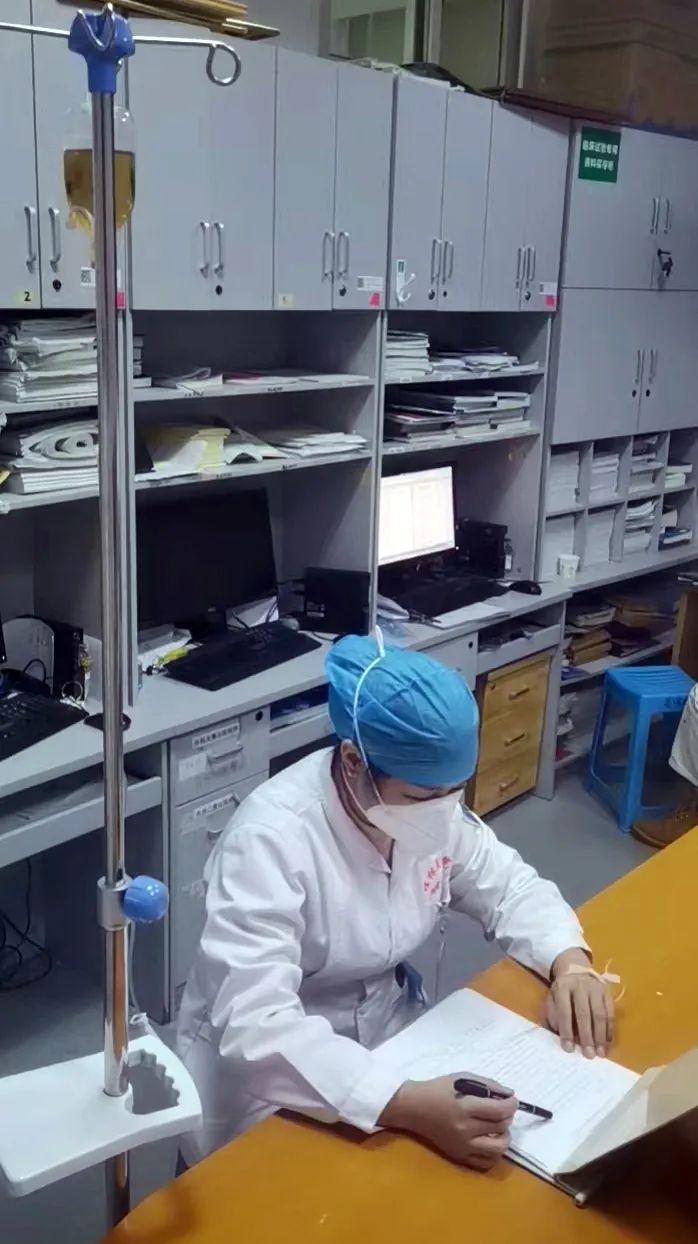 桂林医学院附属医院急诊科「黄沙百战穿金甲,不破楼兰终不还」