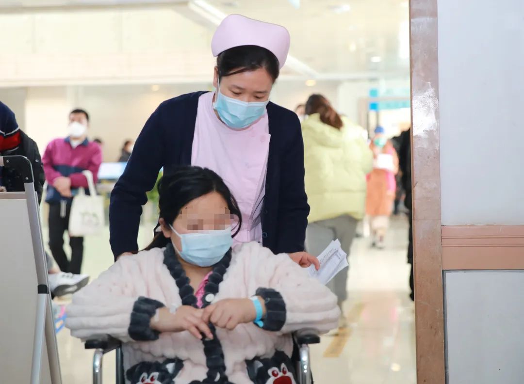 「医」心守护，优质服务——郑州大学第三附属医院（省妇幼保健院）积极应对节后就诊「小高峰」