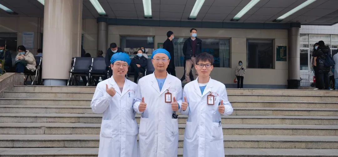 合影留念，摘牌「翻篇」！广西医科大学第一附属医院逐步恢复正常诊疗