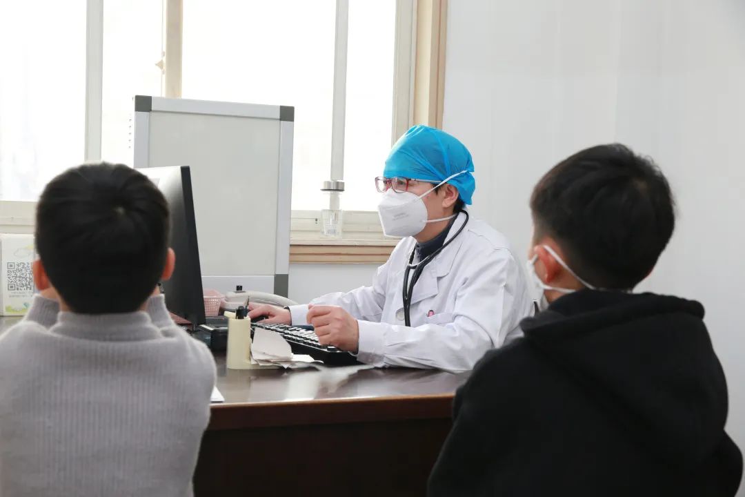 「医」心守护，优质服务——郑州大学第三附属医院（省妇幼保健院）积极应对节后就诊「小高峰」