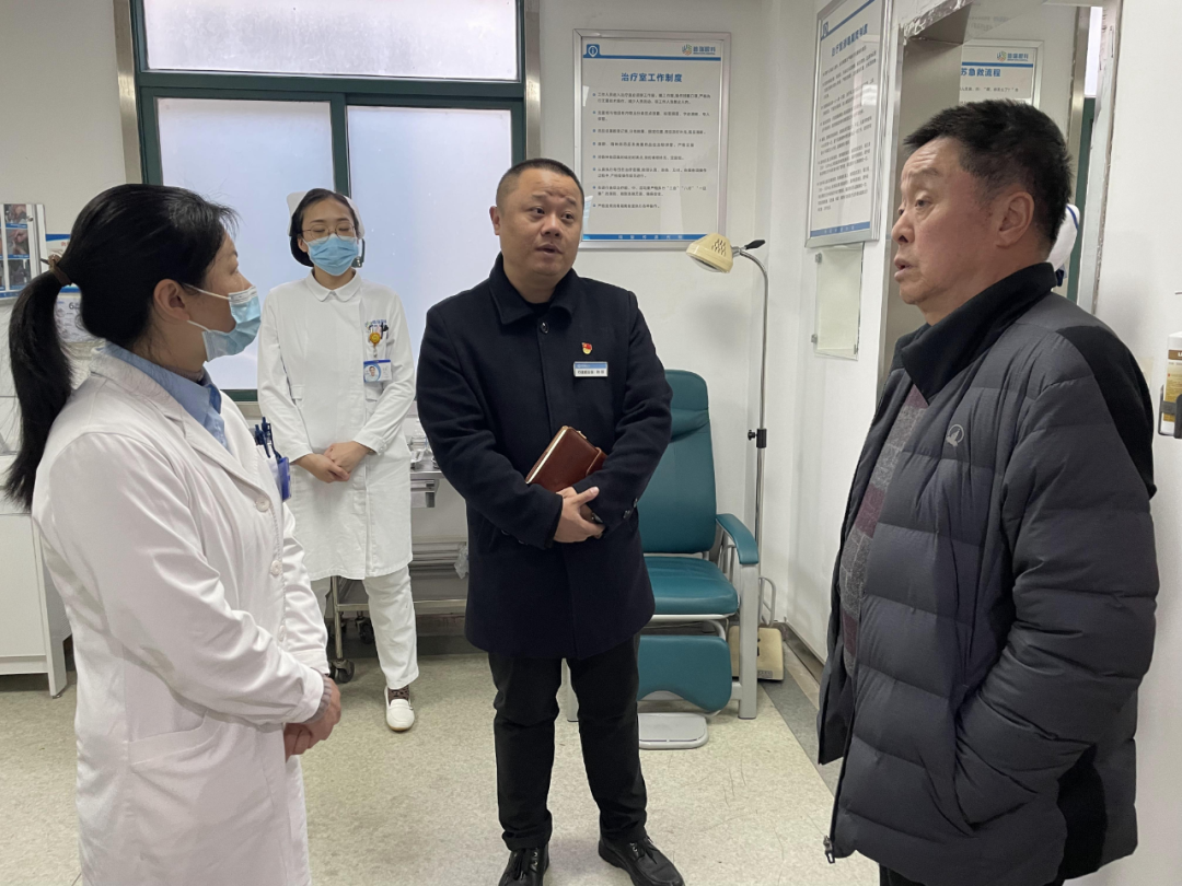 武汉市非公立医疗协会专家组莅临武汉普瑞眼科开展巡查工作