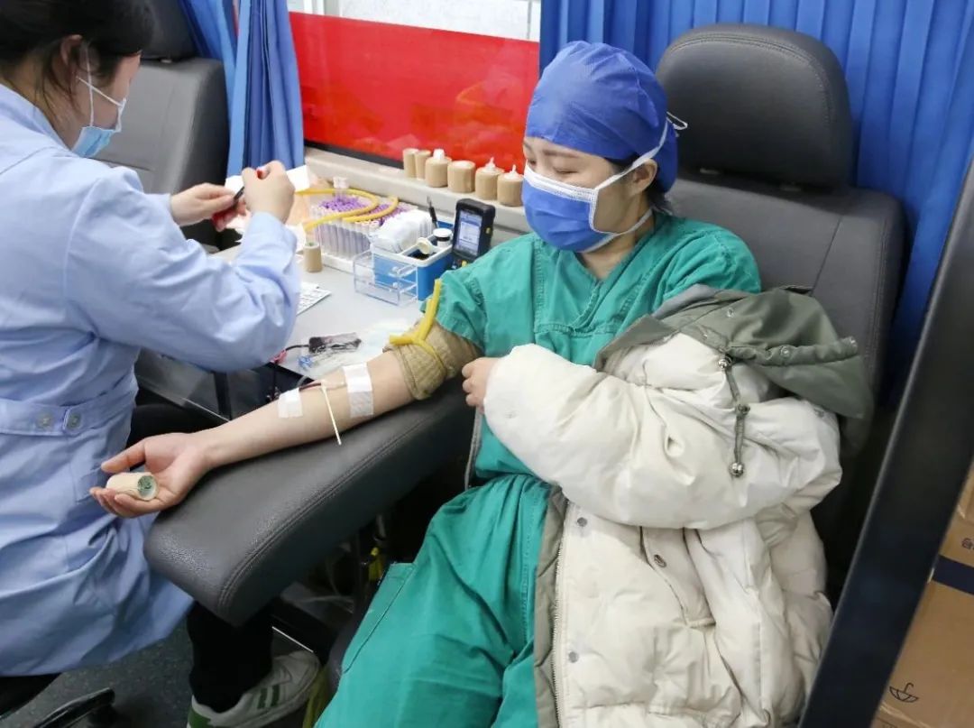 「医」心献热血丨常德市第四人民医院开展 2023 年度无偿献血活动