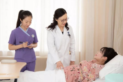 数次手术史、残角子宫……高危孕妈如何解决孕产难题？