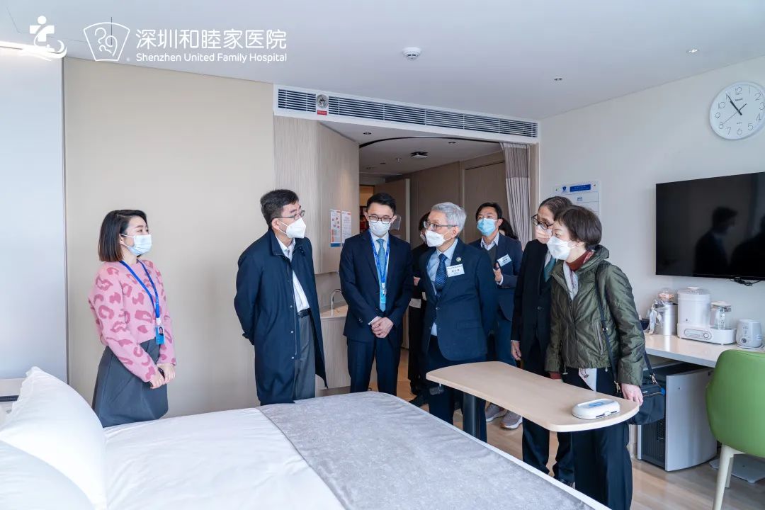 深圳和睦家医院与粤港澳大湾区专业考察团签署战略合作