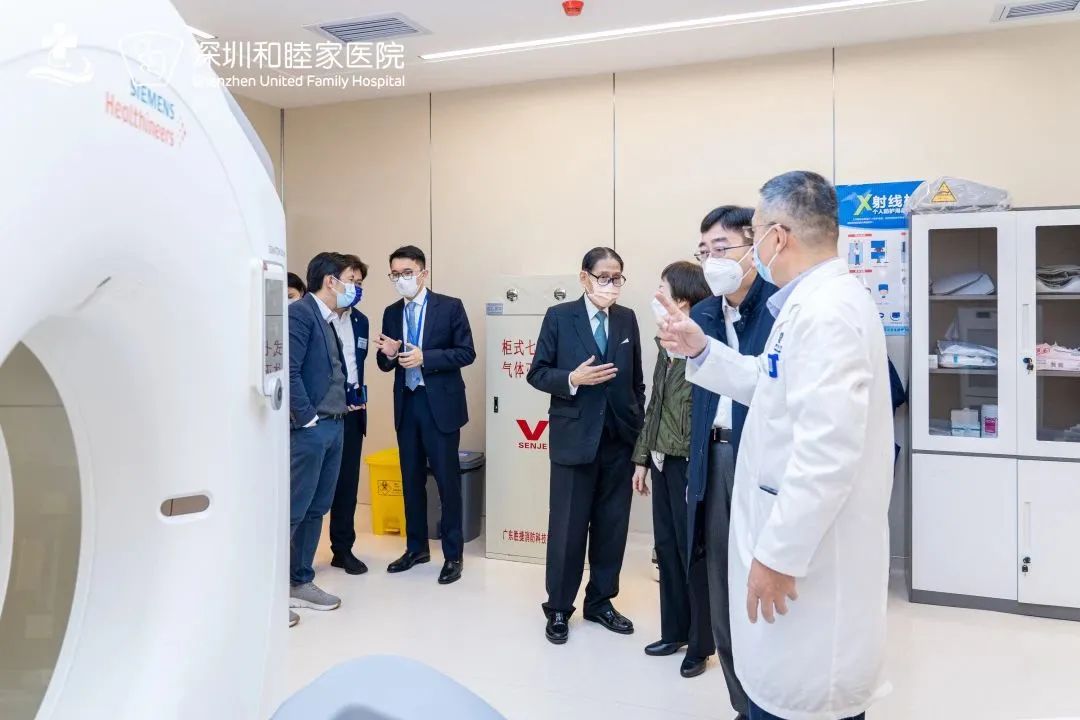 深圳和睦家医院与粤港澳大湾区专业考察团签署战略合作