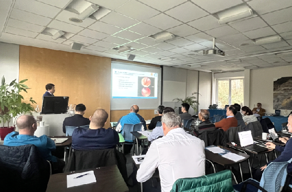 青大附院团队赴欧洲传播新一代脊柱内镜领先技术