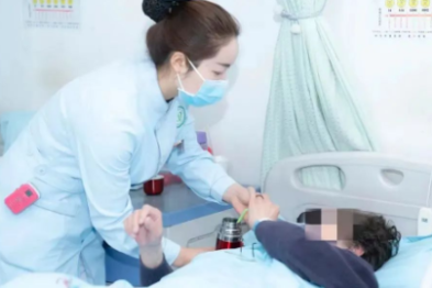 最「抢手」西安大兴医院护士王洋洋的口头禅：有事尽管找我