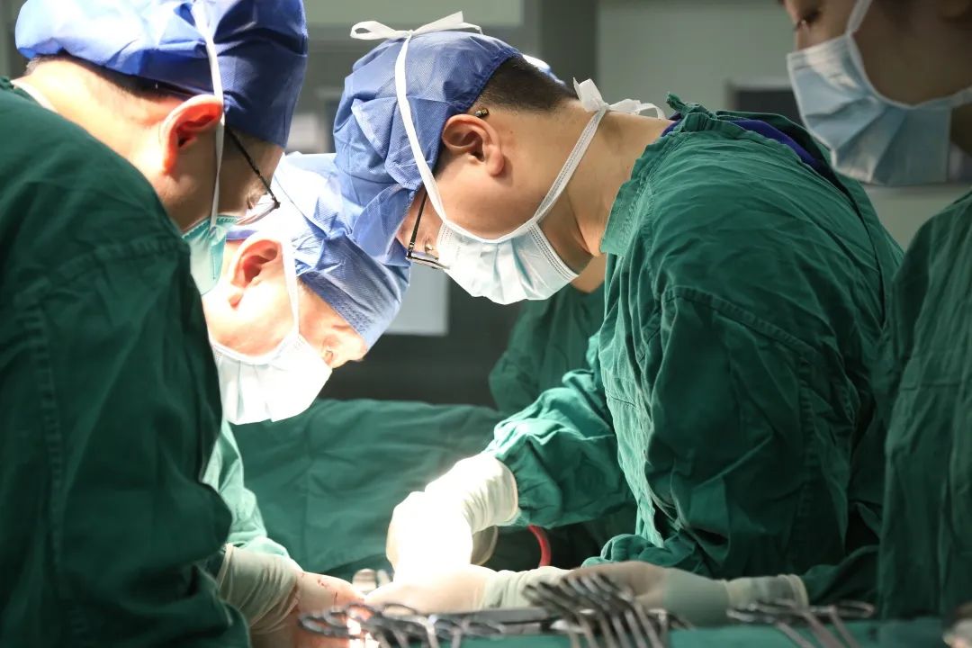 武汉大学中南医院胡争：妇科肿瘤患者的「守护神」