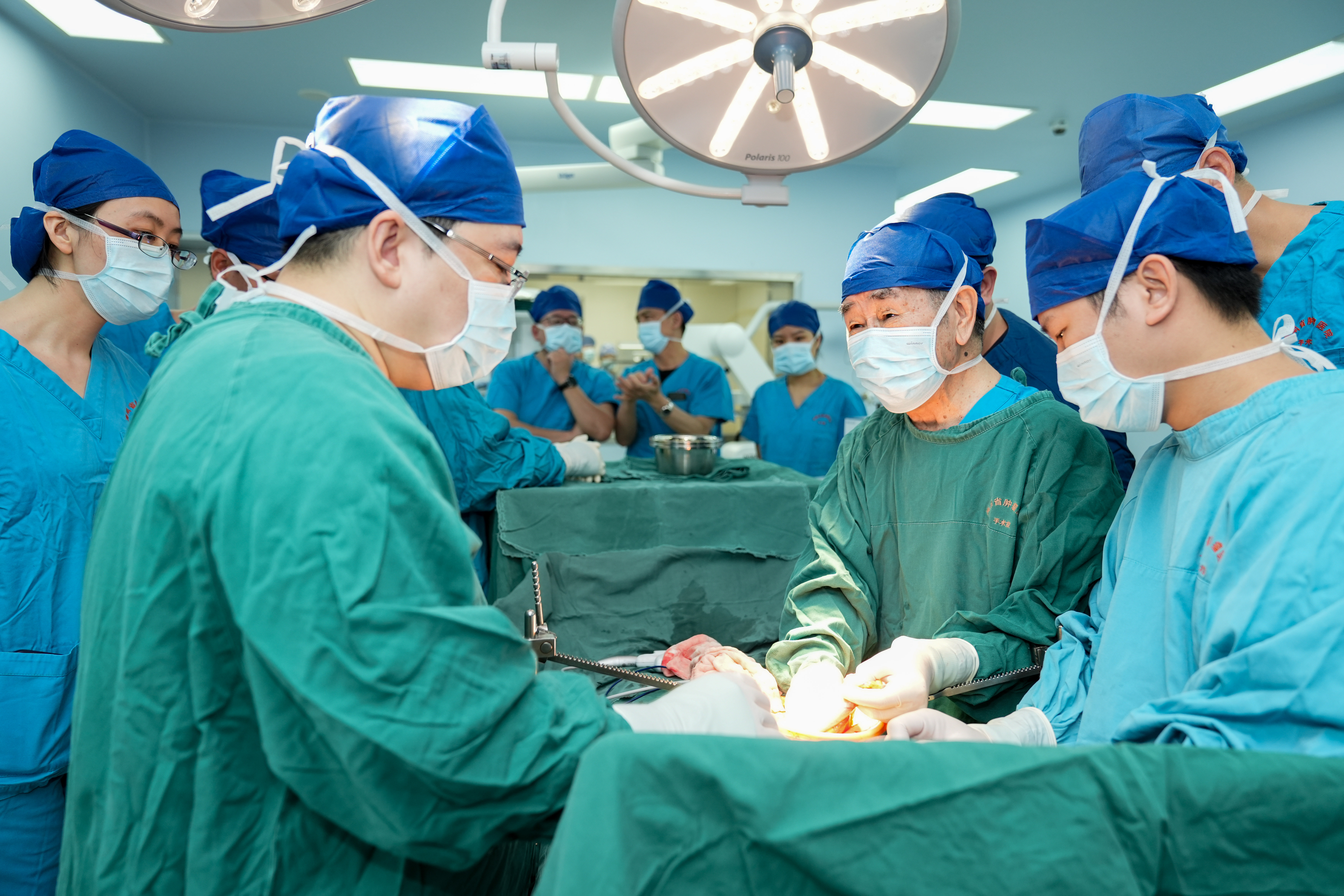 全国首期术中放疗培训班在海南省肿瘤医院举办
