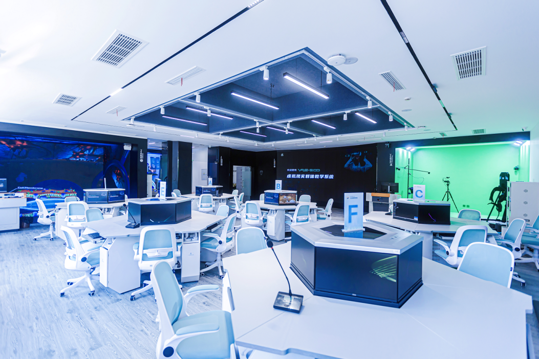 泰盟实验室建设案例分享 | 走进空军军医大学XR沉浸式教学体验馆！