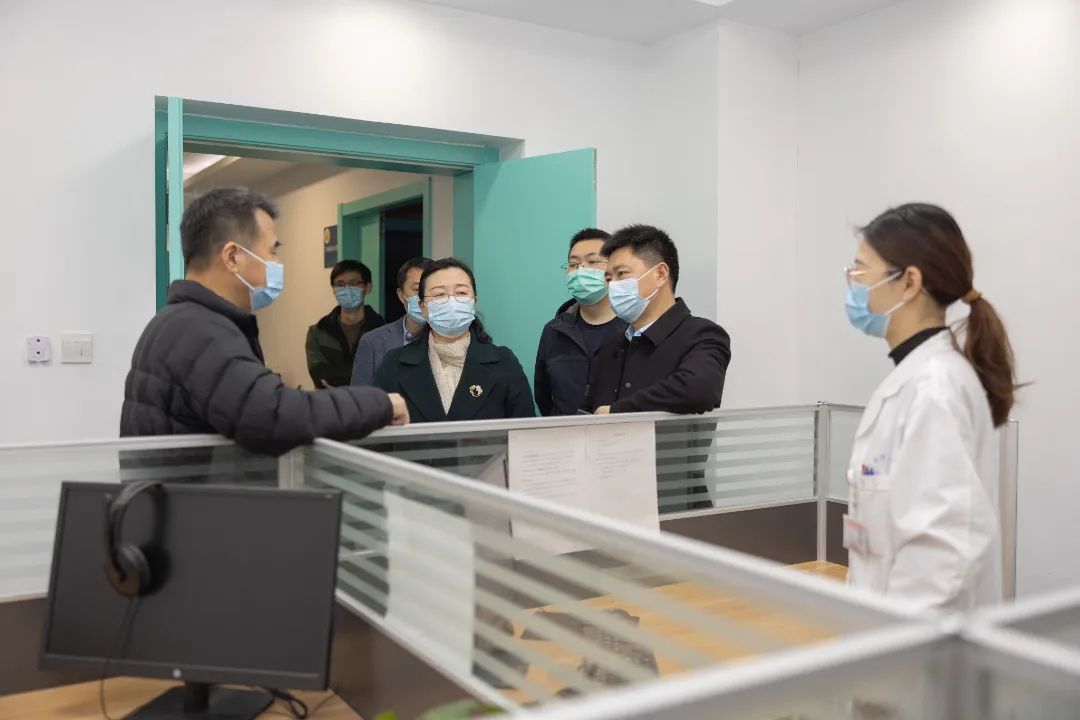 射阳县人民医院来常州市第二人民医院参观交流