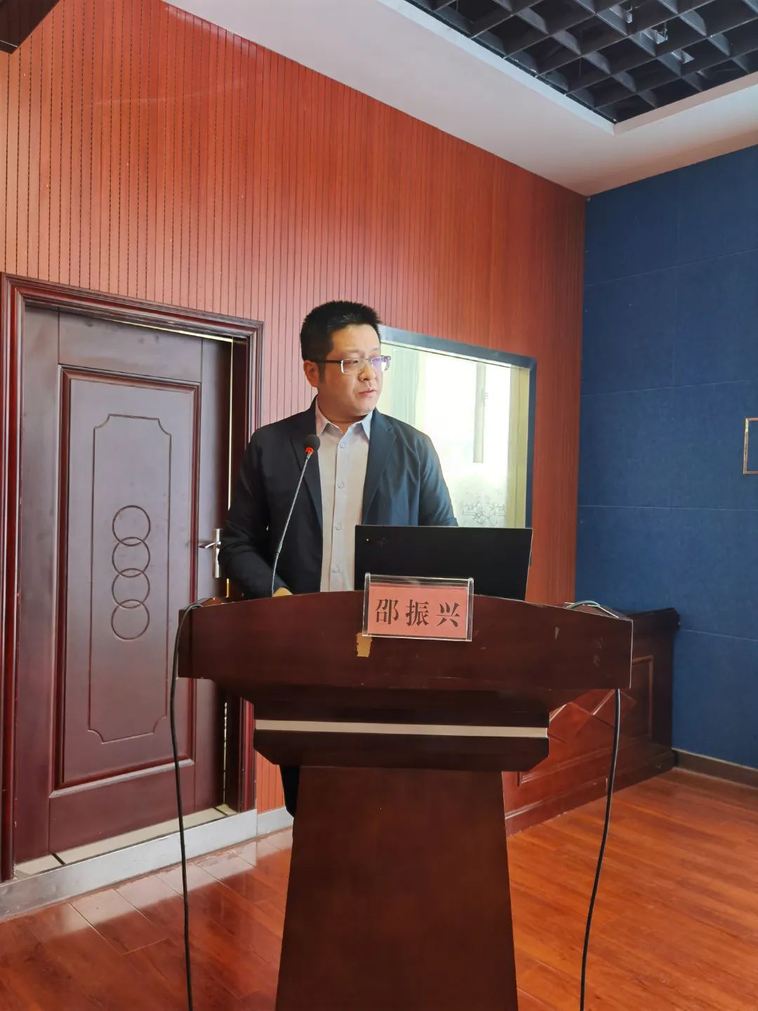 延安市医学会首届运动医学分会暨六大关节镜会议在延大附院成功举办