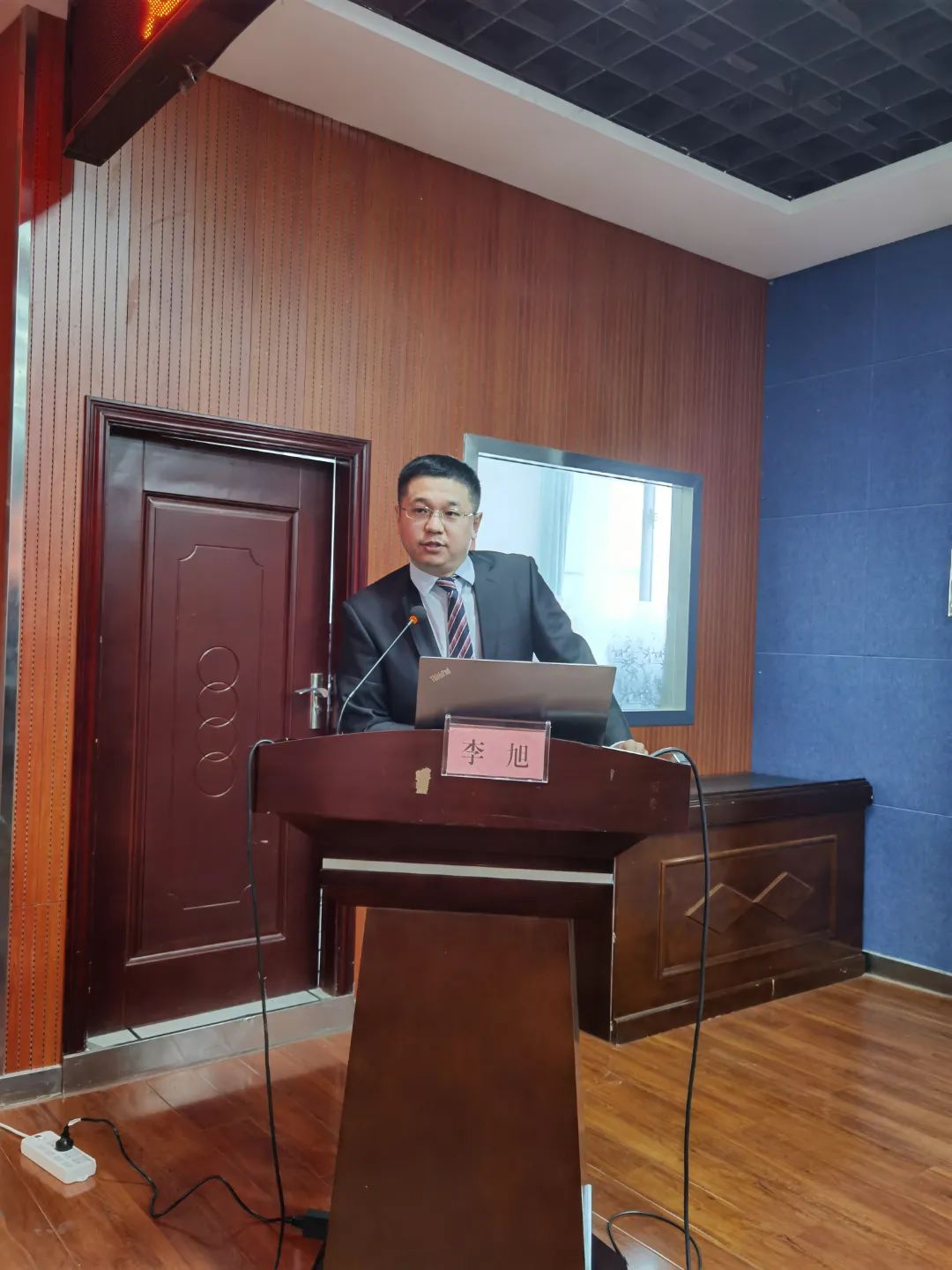 延安市医学会首届运动医学分会暨六大关节镜会议在延大附院成功举办