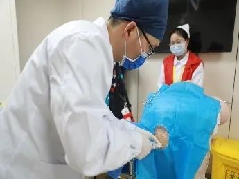 郑州大学五附院全科医师团队在河南省第二届全科医生技能竞赛中再创佳绩