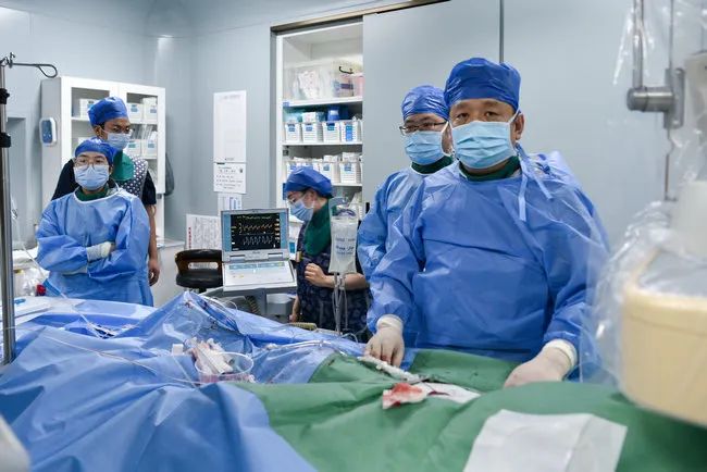 心脏主血管几乎全部闭塞！徐州仁慈医院用「救命神器」为濒死心脏「搏」生路