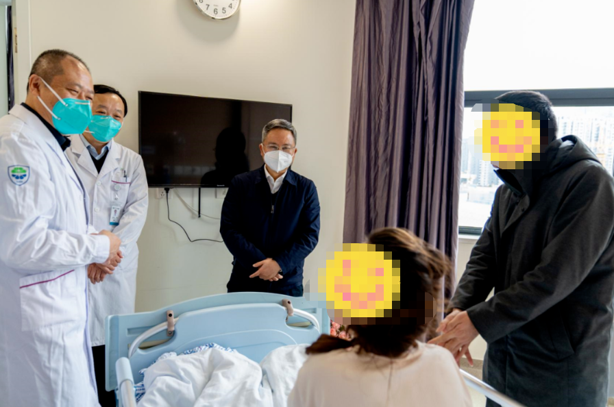 28 岁小姐姐患罕见脑炎昏迷 50 小时，他们「狂飙」一个月重启大脑