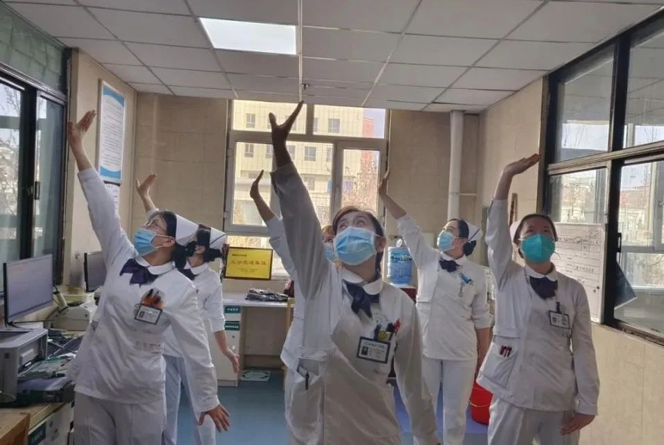 喀什地区第一人民医院组织开展庆祝「三八妇女节」系列活动