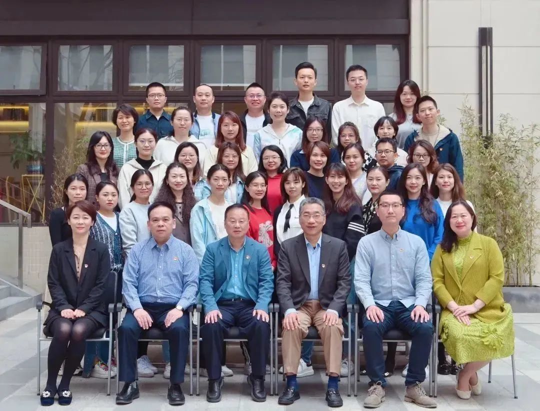 深圳市妇幼保健院第三期青年综合素质培训班开班啦！
