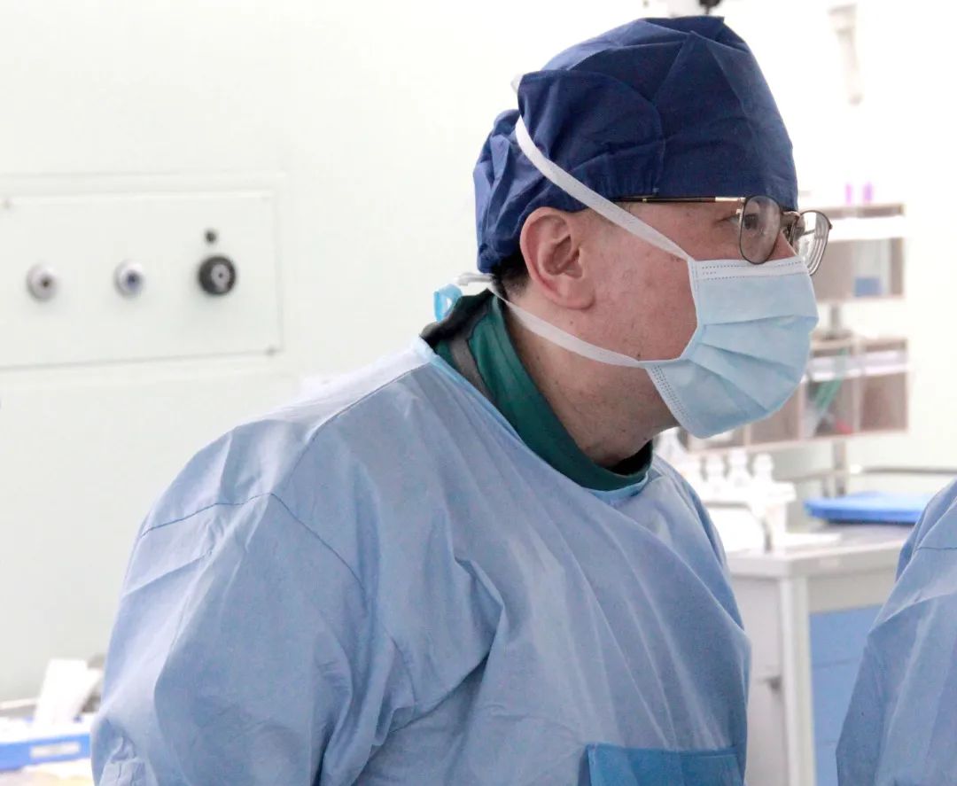 争分夺秒！上海德达医院心血管内科联合多科室成功救治高龄急性冠脉综合征患者