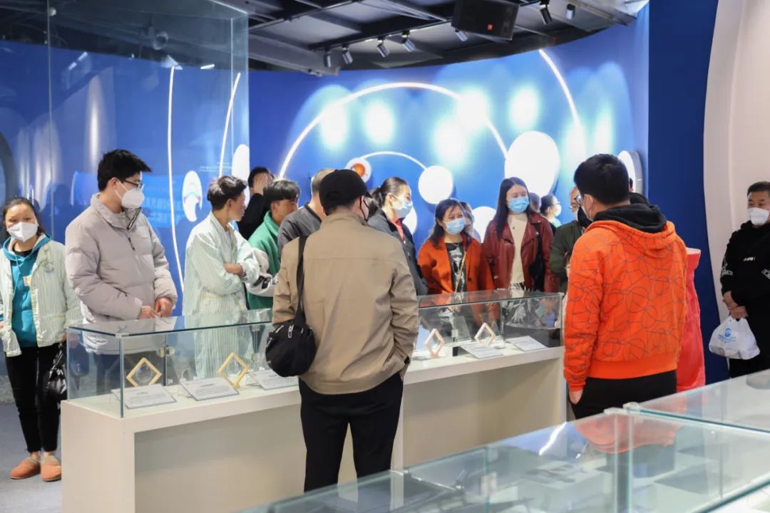 保护眼睛，守护视力|成都中医大银海眼科医院世界青光眼周主题活动