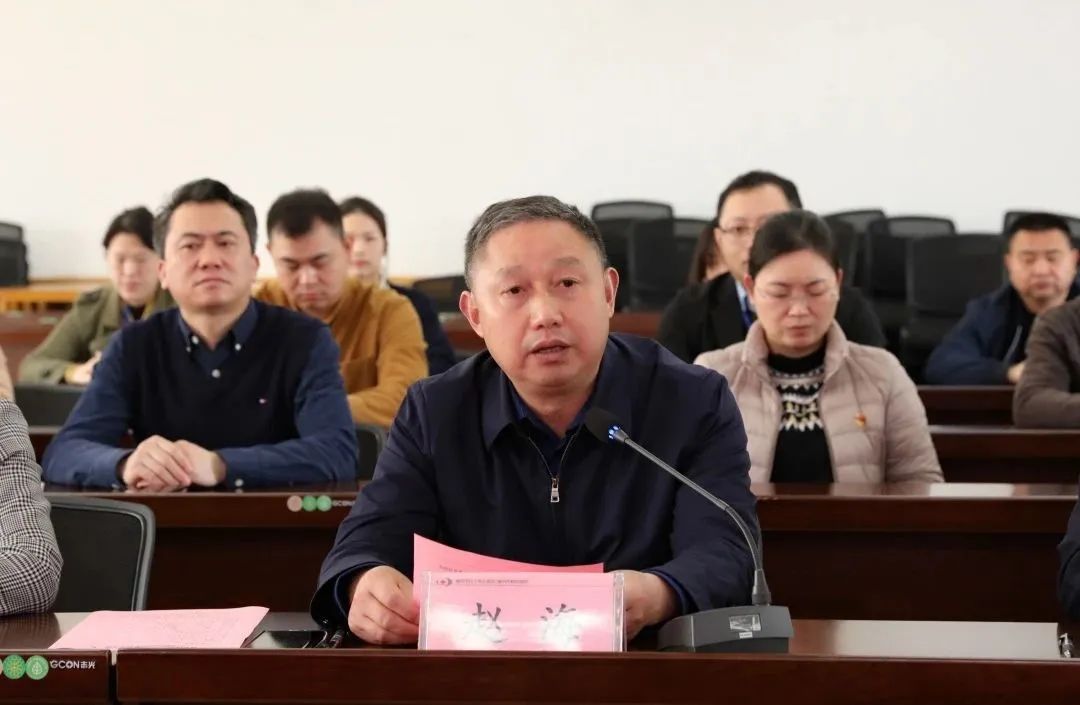 跨越国界送光明——柳州市红十字会医院援老挝「消除白内障致盲项目」医疗队启程！