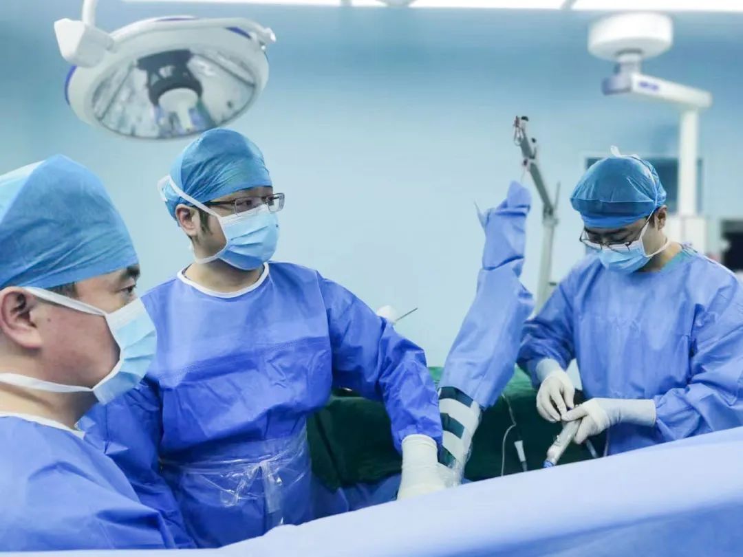 北京大学第三医院延安分院(延安市中医医院)运动医学科微创技术治疗关节病痛