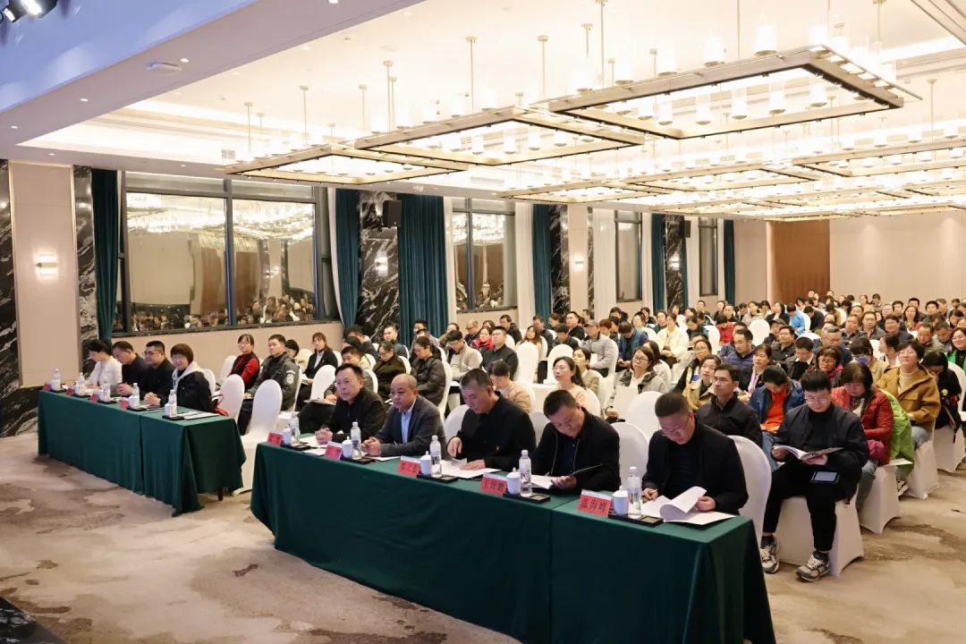 桂林医学院第二附属医院（临桂临床医学院）举行 2023 年中层干部党务业务培训