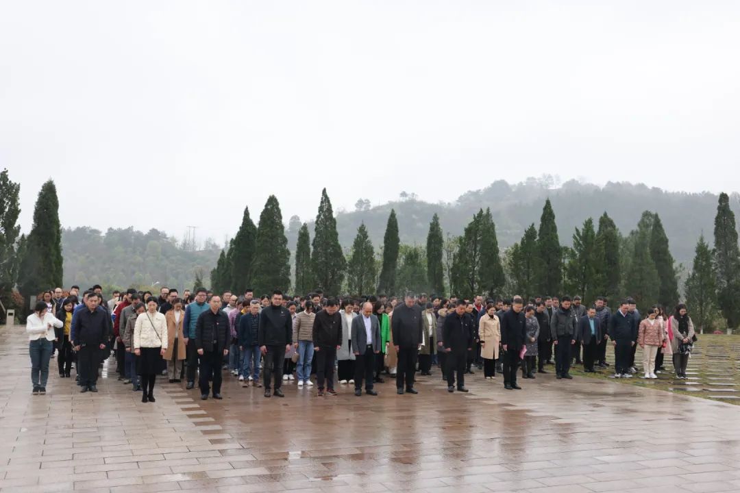 桂林医学院第二附属医院（临桂临床医学院）举行 2023 年中层干部党务业务培训