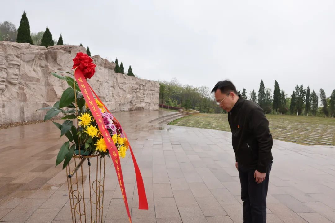 桂林医学院第二附属医院（临桂临床医学院）举行 2023 年中层干部党务业务培训