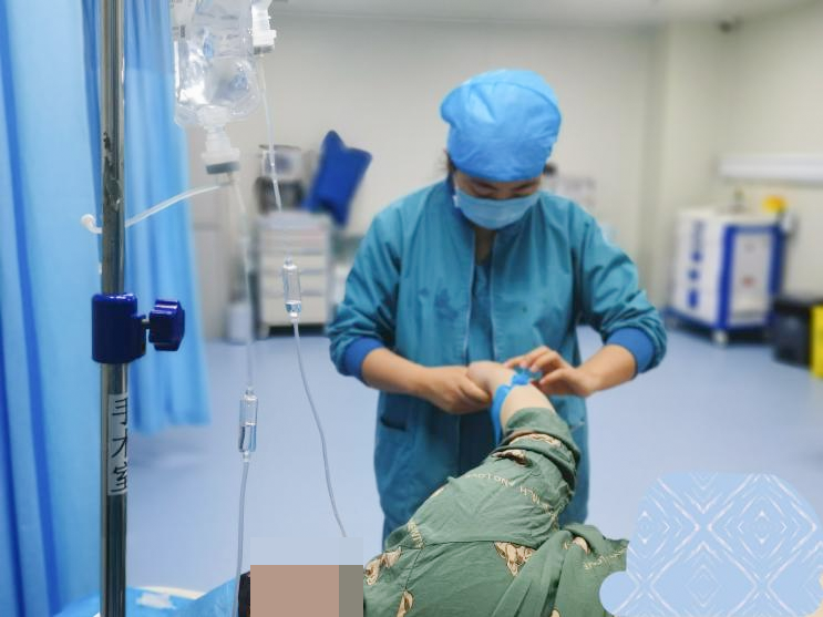 北京大学第三医院延安分院（延安市中医医院）麻醉手术科成功为一名病态肥胖剖宫产孕妇实施剖宫产手术麻醉