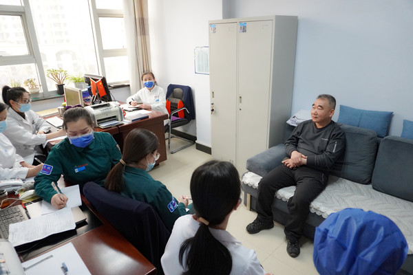 承德市卫健委检查组到承德县医院进行临床用血能力评估检查