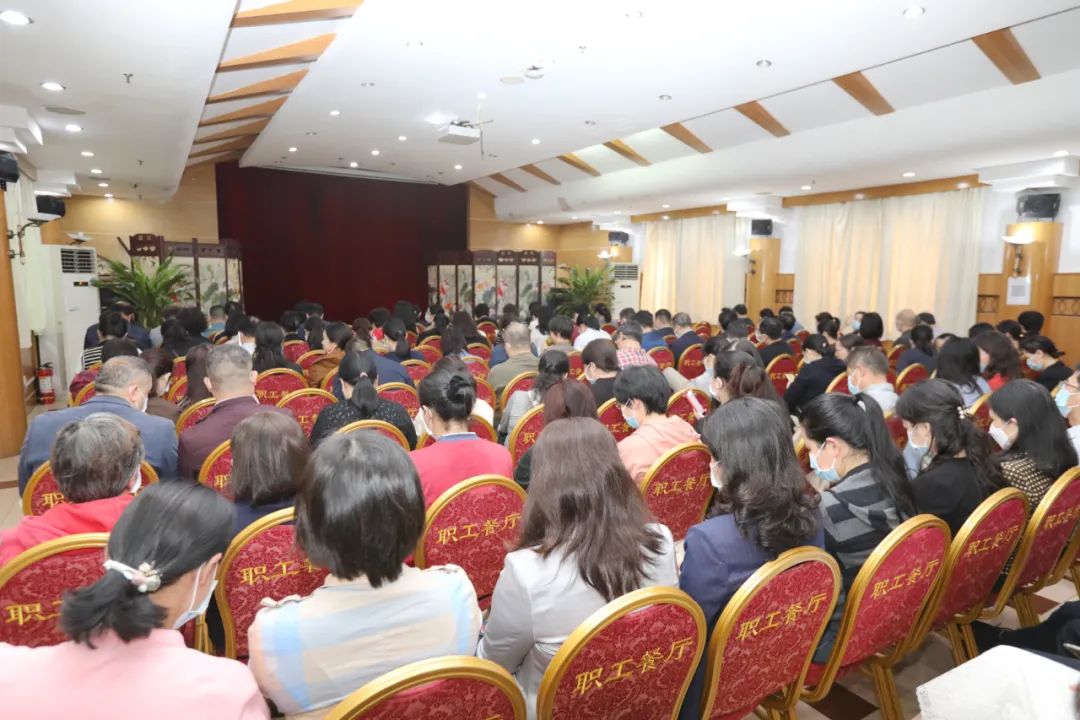 榜样来了！广西医科大学第一附属医院举行 2022 年度表彰大会